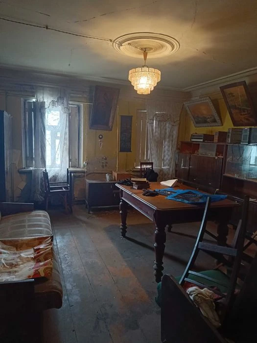 Two-bedroom apartment for sale on Grekovskaya Street, near the Circus.