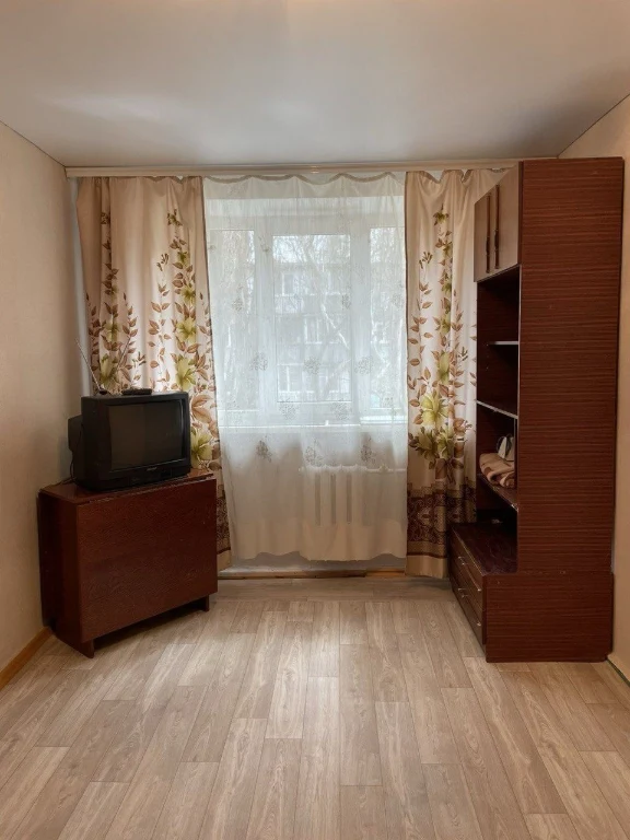 Продам комнату в коммунальной квартире . Улица  Космонавтов