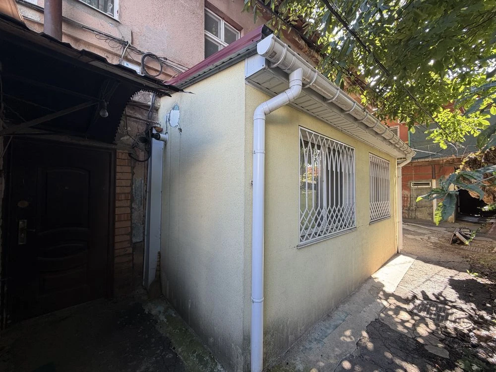1 кімнатна квартира під ремонт АГВ вулиця Кітузакія Маліновс