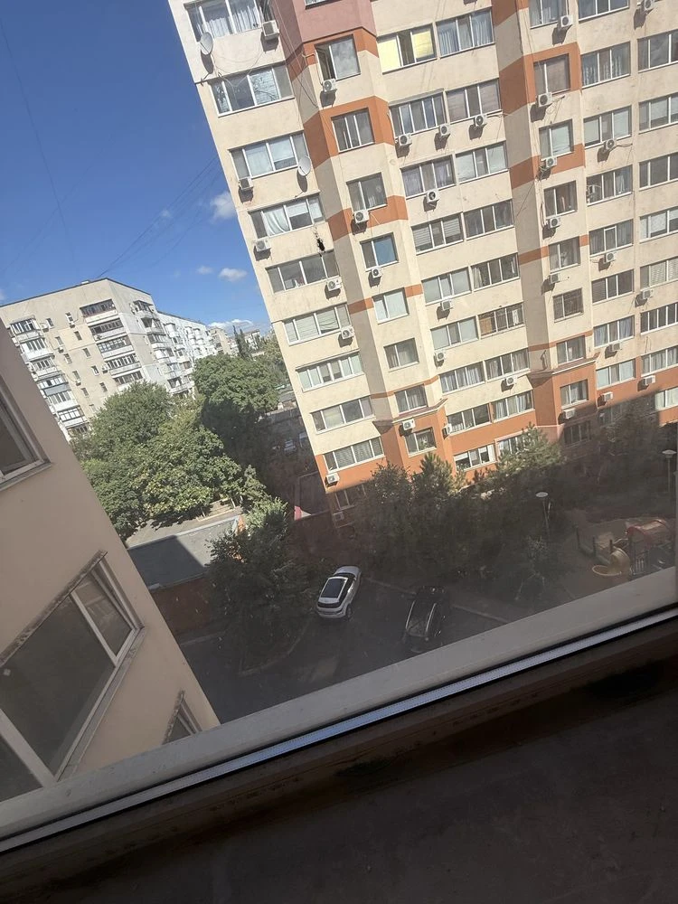 В продаже 2 к.кв. На Старицкого в новом сданом доме .Газ !