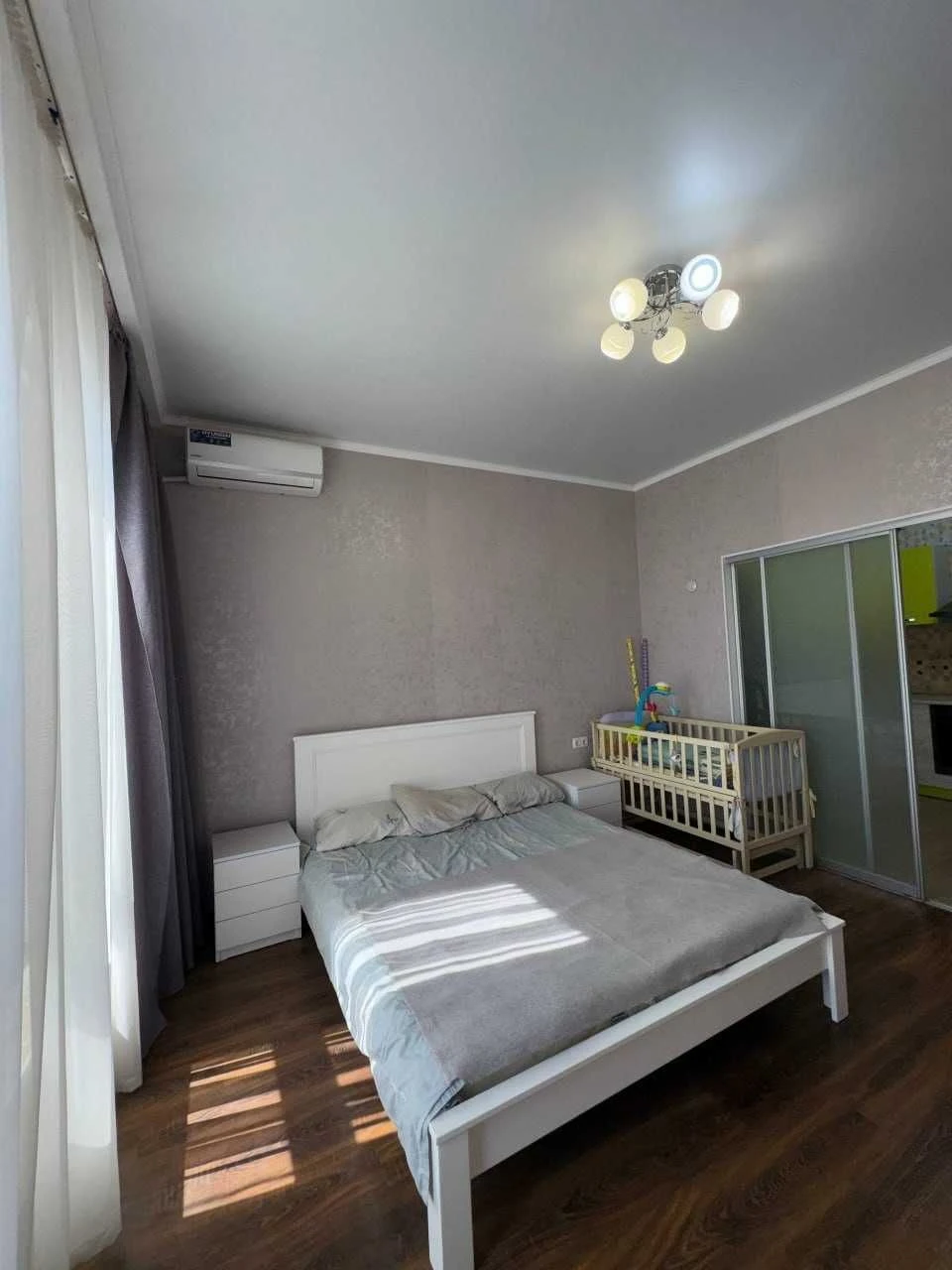 Продаж квартири в ЖК «Золоті Стовпи», Слобідка, вул. Миколи