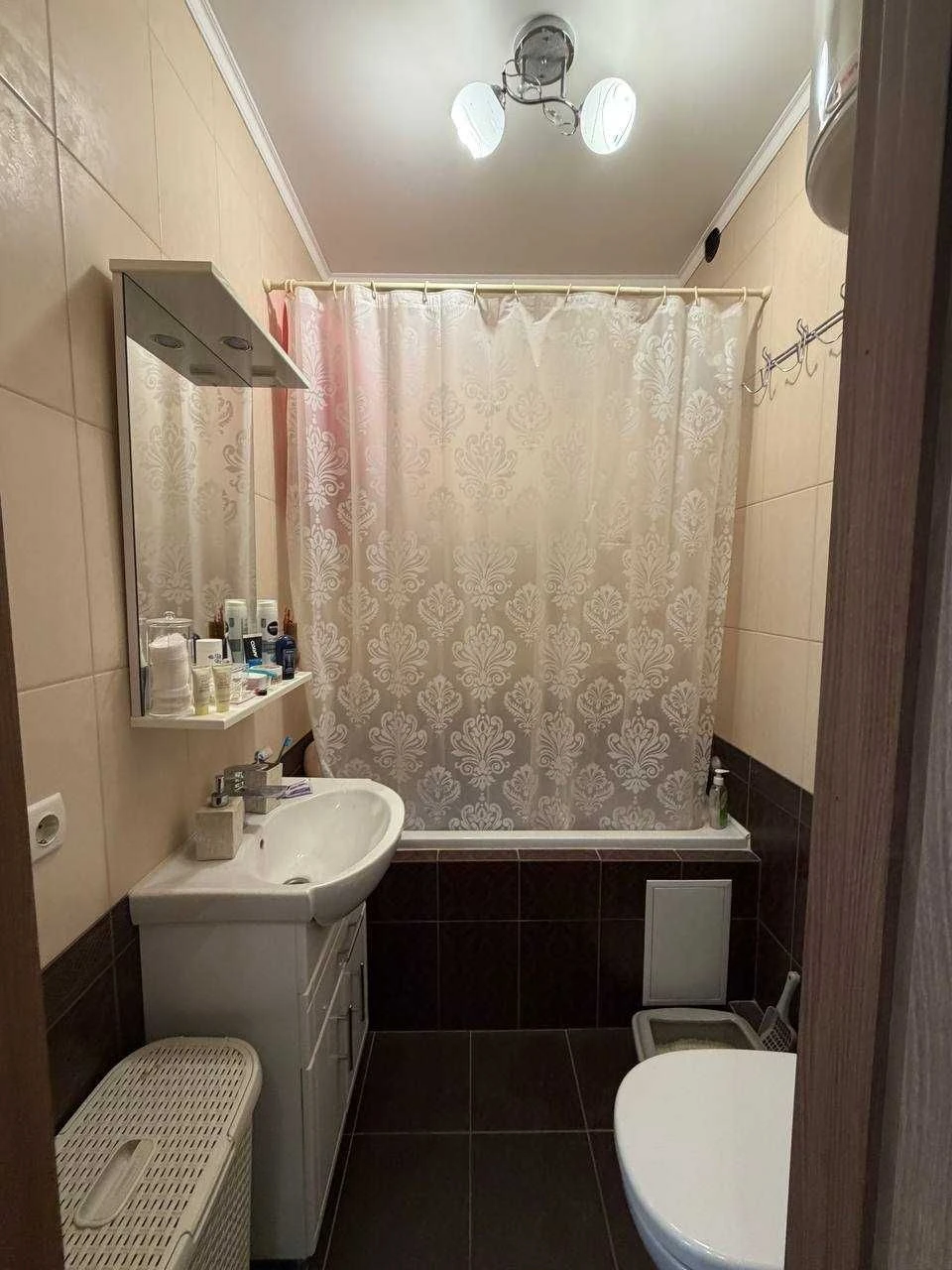 Продаж квартири в ЖК «Золоті Стовпи», Слобідка, вул. Миколи