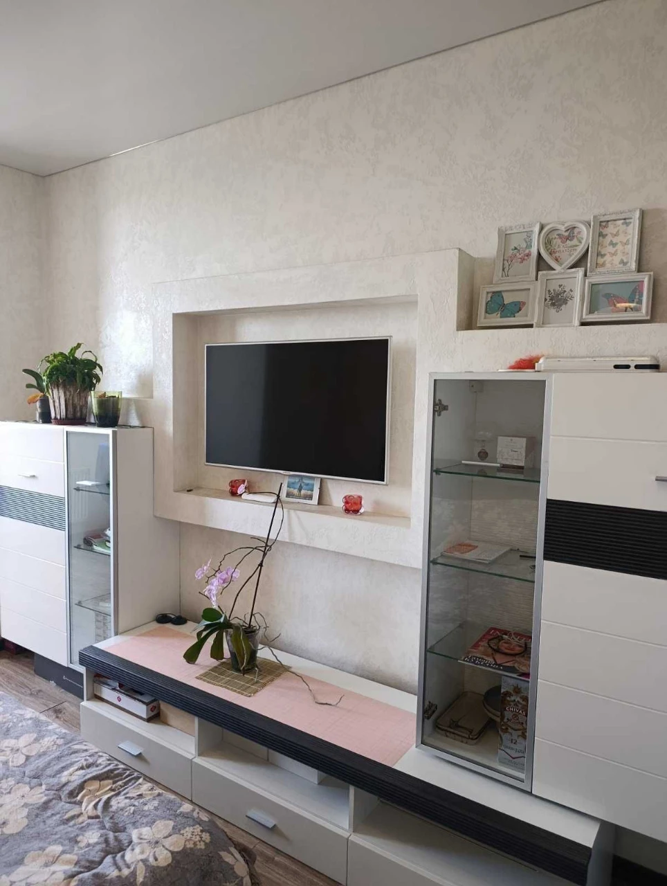 Продам 1 ком квартиру Бреуса/ Бабаджаняна