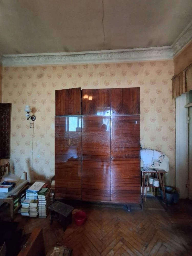 Трикімнатна квартира 80 м² під хостел за 60 000 доларів