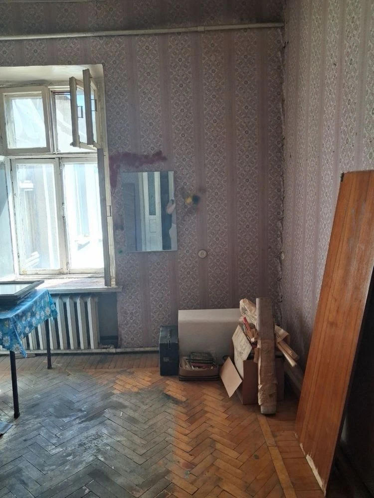 Трикімнатна квартира 80 м² під хостел за 60 000 доларів