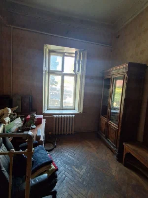 Трикімнатна квартира 80 м² під хостел за 60 000 доларів