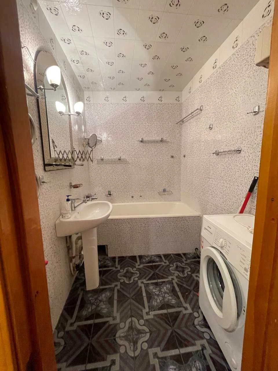 Продам 3 к. квартиру дом кирпичный, ЭЕСЕЛЮЗИВ, Госпрограммы