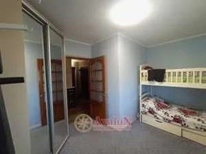 Продам 3 ком квартиру на Днепродороге, поселок Котовского