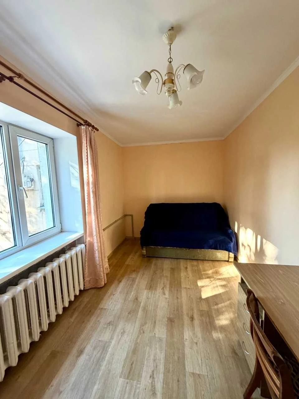 Продается 2-комнатная квартира в районе М.