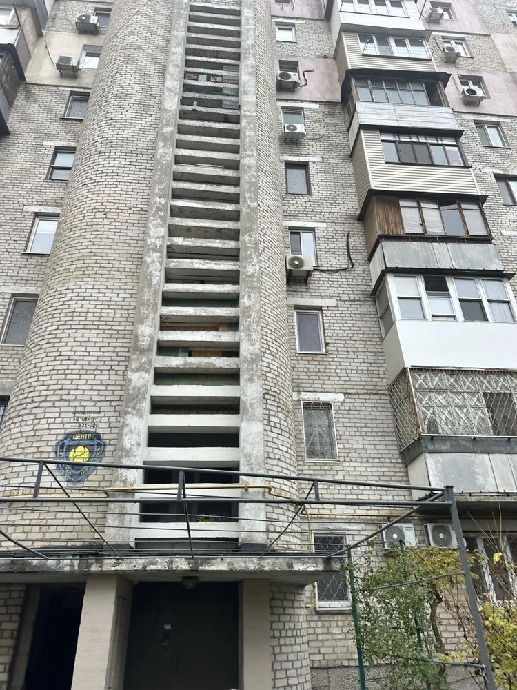 Продаю 3 комн Среднефонтанская, ЖД вокзал, Центр