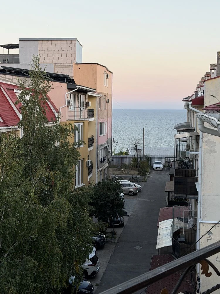 Терраса, 2 спальни, большая кухня-студия, АГВ