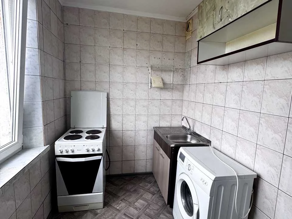 Apartment. Kharkiv, Peremohy Avenue.