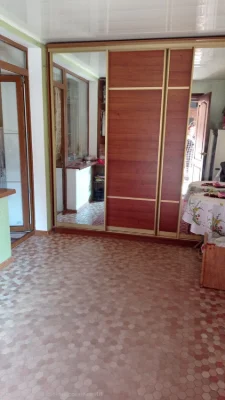 Продаж квартири з прибудинковою теріторією в центрі міста