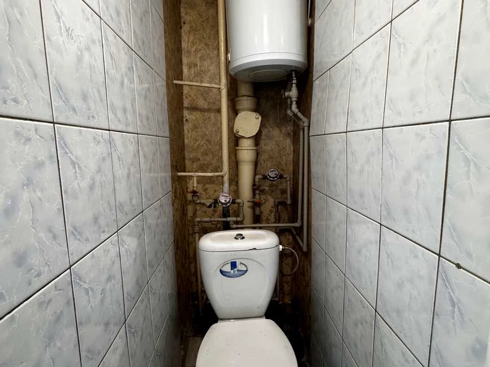 Apartment. Kharkiv, Peremohy Avenue.