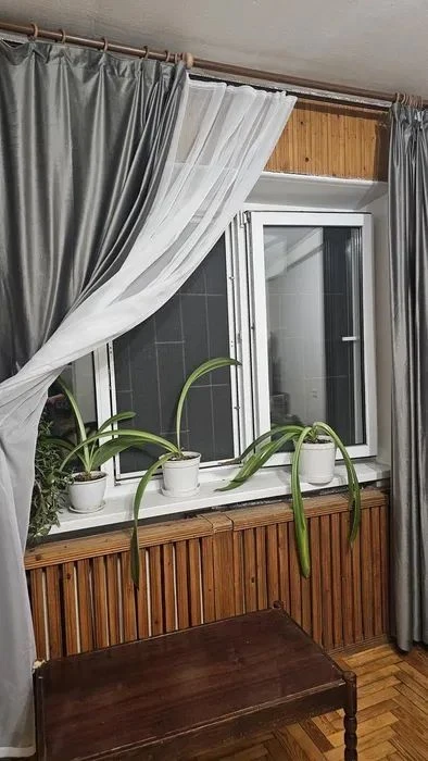 Продам 2 ком.кв по ул.Энтузиастов.