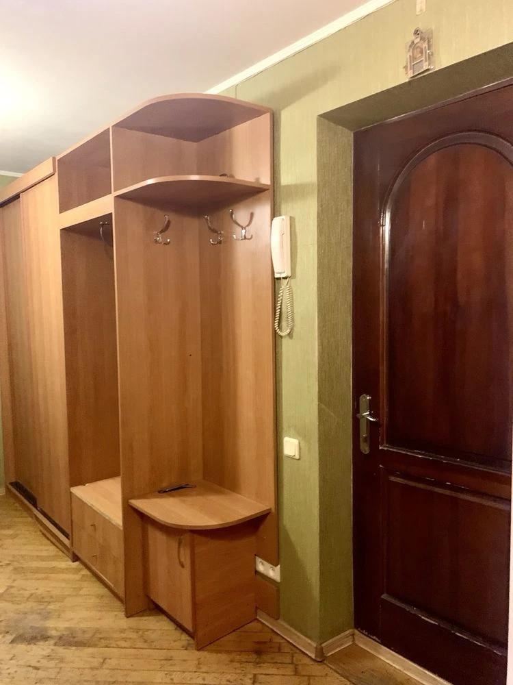 Продам 2 ком квартиру по  ул. Фортечна Центр города.