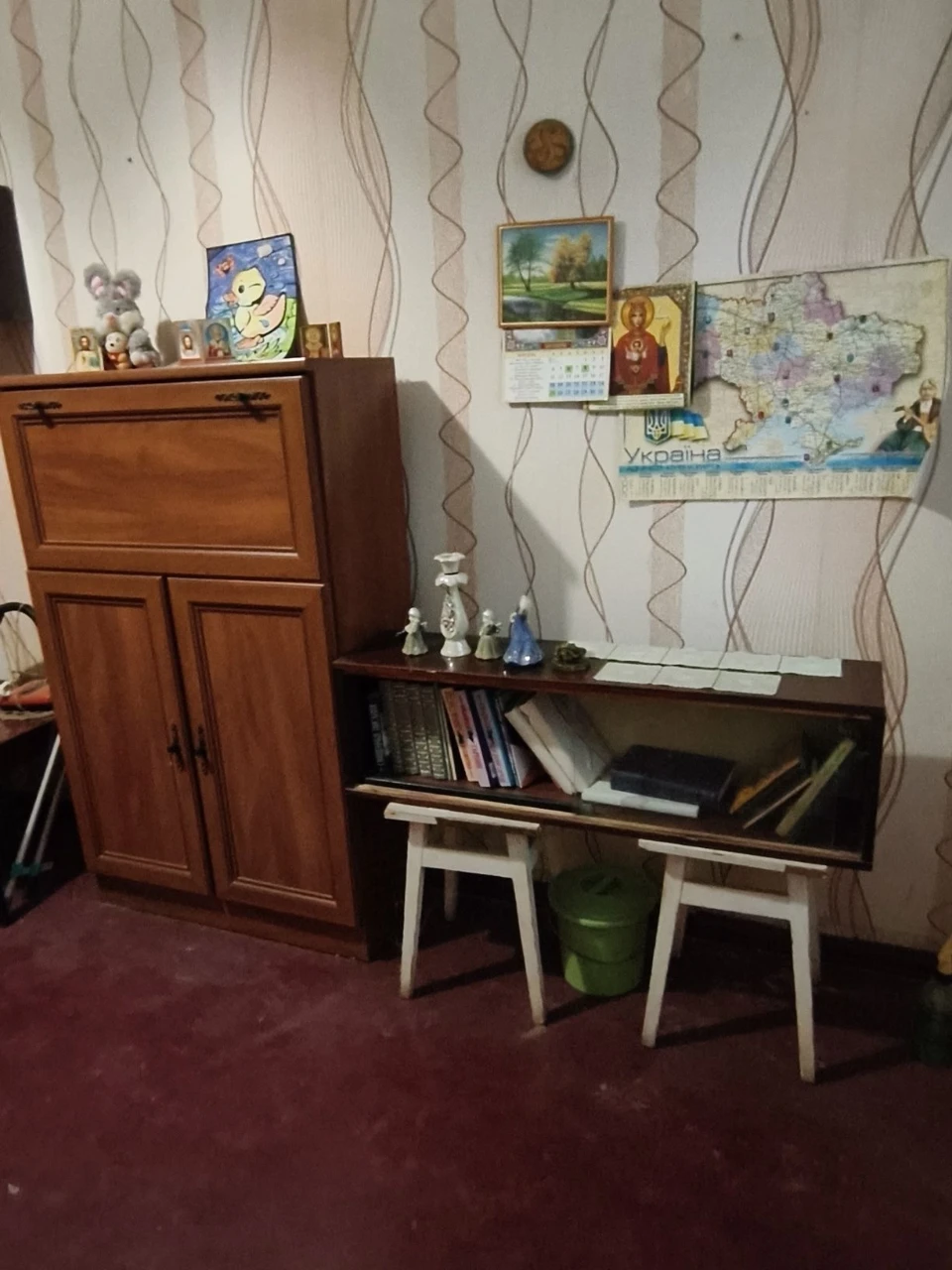 Продаж 2х кім."сталінки"площа Свободи вул.Олександрівська