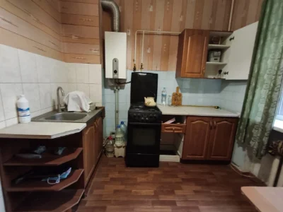 Продаж 2х кім."сталінки"площа Свободи вул.Олександрівська