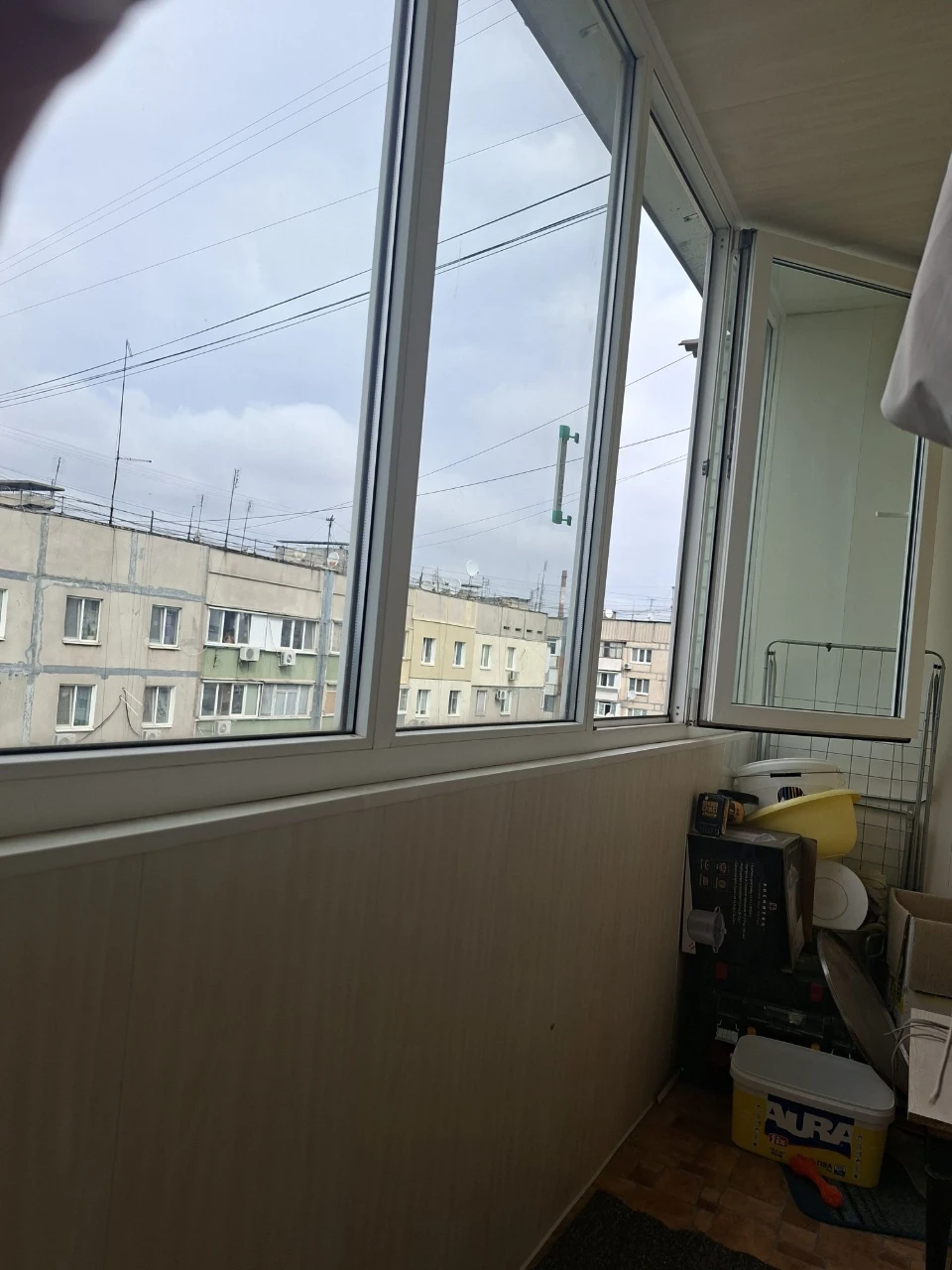 Продаётся 2х ком. Бородинский. ул. Ладожская  Торг  уместен!
