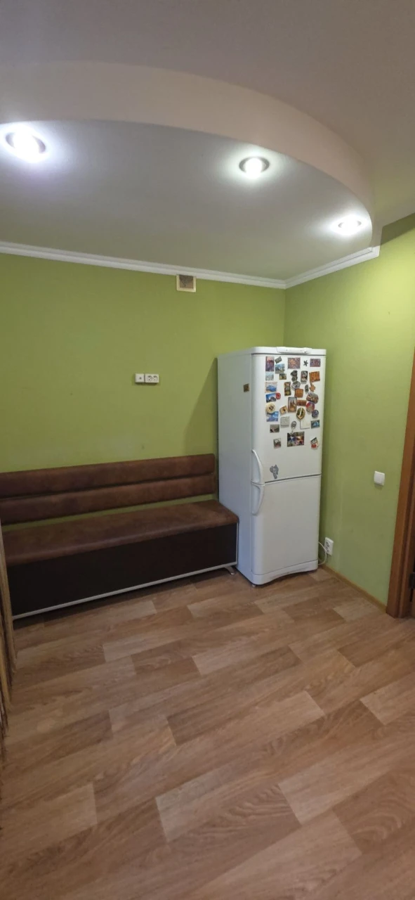 Продаж 2к.кв по вул. В.Сергієнко 6 ( Хортицький р- н)