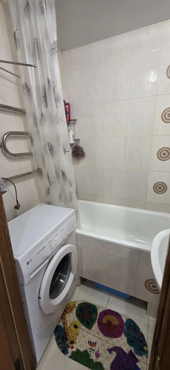 Продаж 2к.кв по вул. В.Сергієнко 6 ( Хортицький р- н)