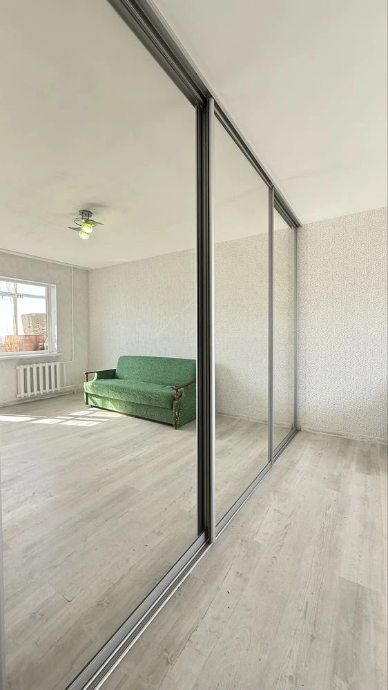 Продам 1-комн. квартиру, 16 мкр-н, Бабурка