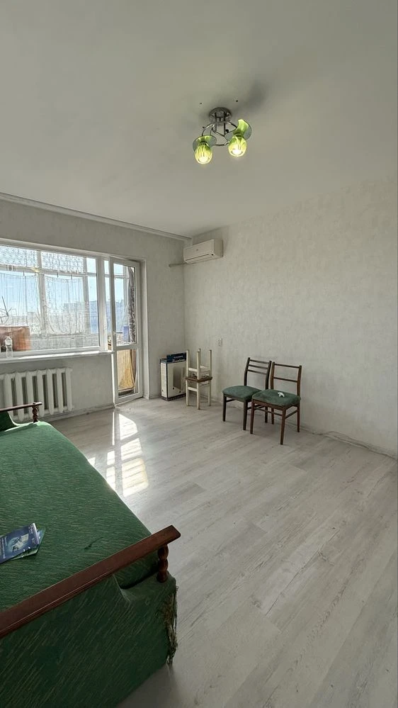 Продам 1-комн. квартиру, 16 мкр-н, Бабурка