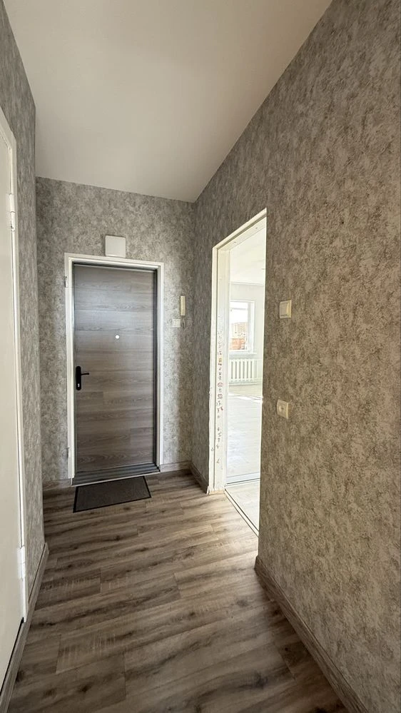 Продам 1-комн. квартиру, 16 мкр-н, Бабурка