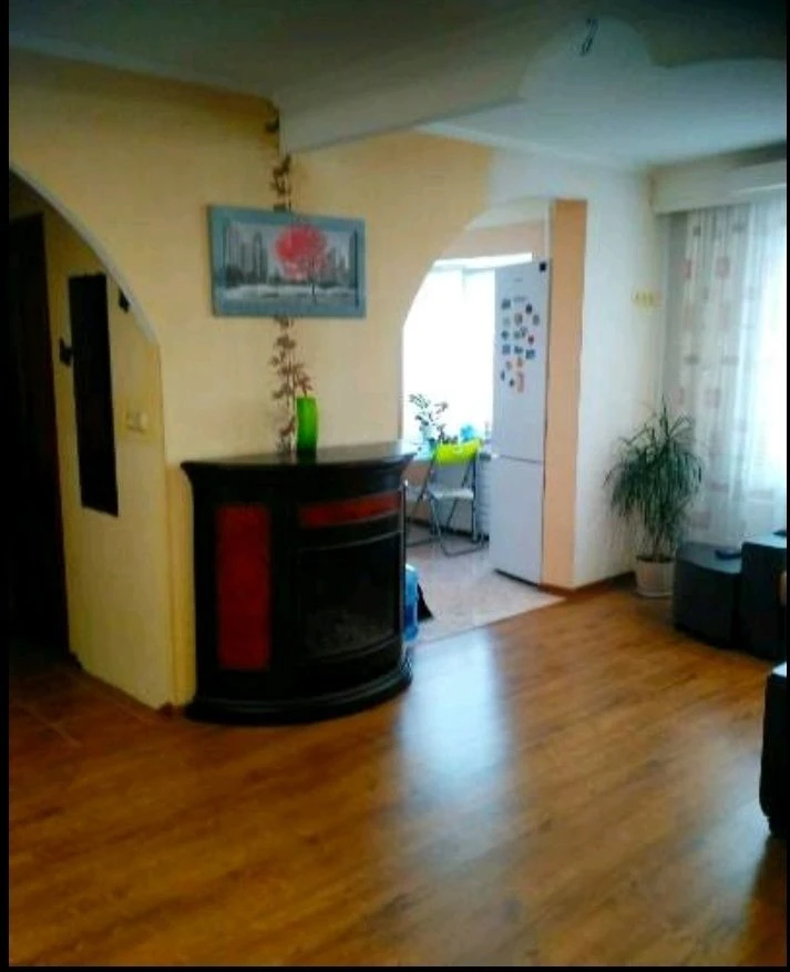 В продаже 3-х комн.кв. Студия. пр. Юбилейный