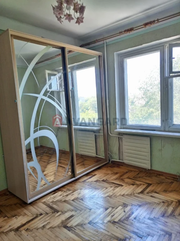 Продажа 3-к кв на ул. Исторической, 42 (Заводской р-н)