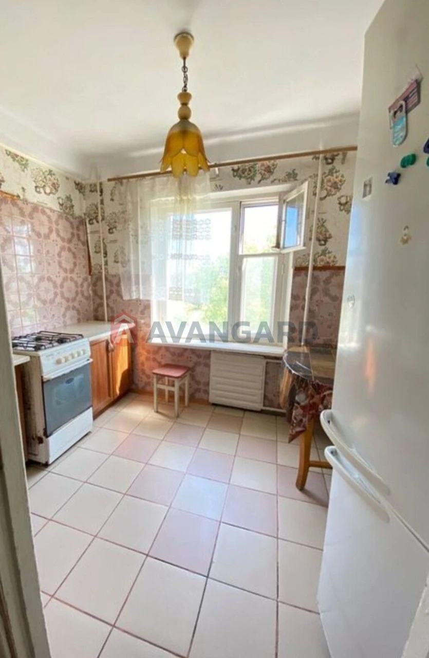 Продажа 3-к кв на ул. Исторической, 42 (Заводской р-н)