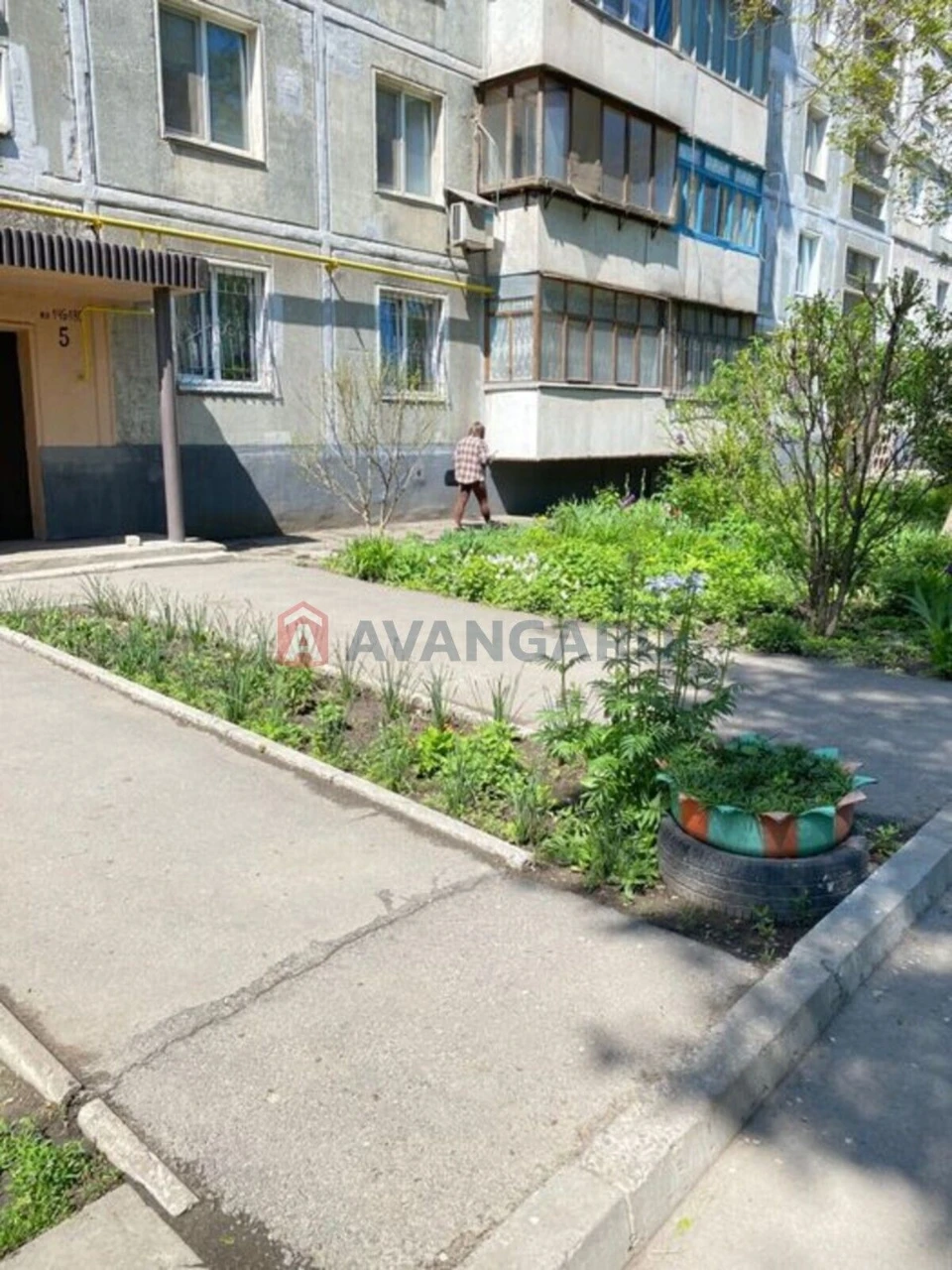 Продажа 3-к кв на ул. Исторической, 42 (Заводской р-н)