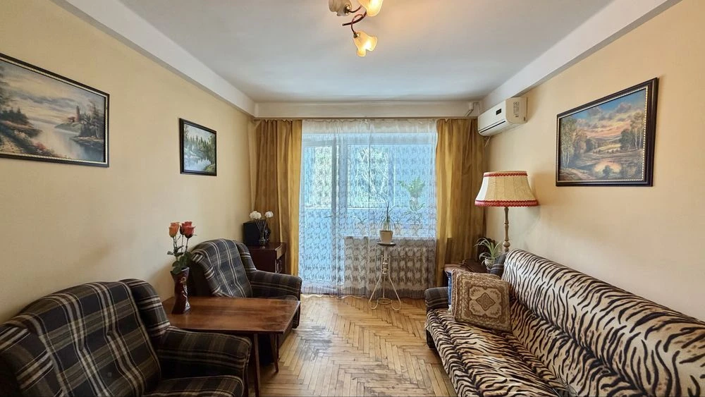 Ціну знижено! Продаж 2-кімн кв по вул Перемоги/ Амстор