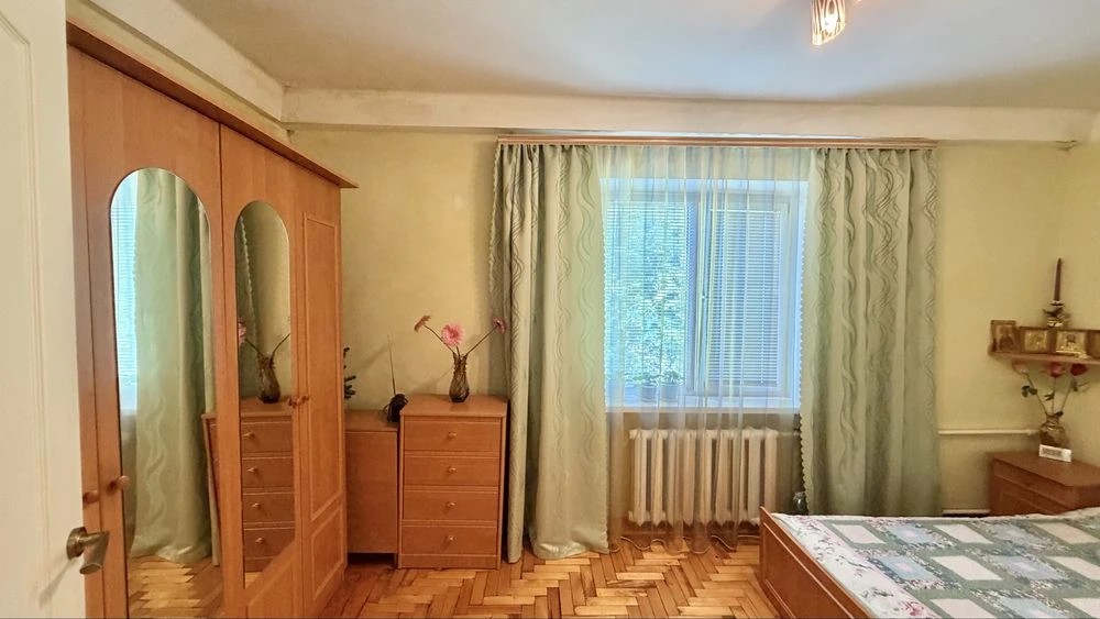 Ціну знижено! Продаж 2-кімн кв по вул Перемоги/ Амстор