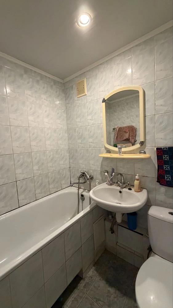 Ціну знижено! Продаж 2-кімн кв по вул Перемоги/ Амстор
