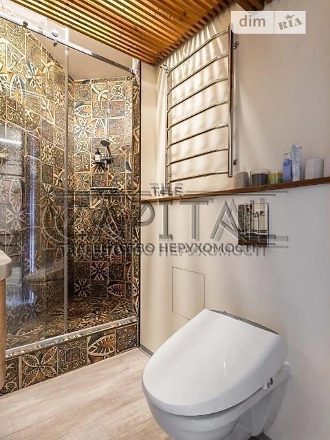 Sale of 1-room apartment 44 sq. m. on Mykhaylo Maksimovicha st. 3G •
