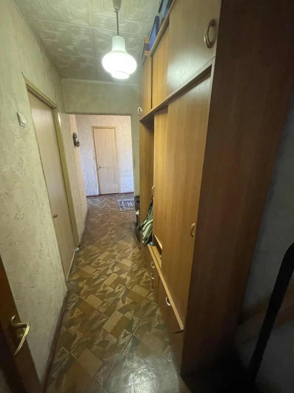 Продаж 3-кімн. квартири 66 м² з видом на Набережну, Олександ