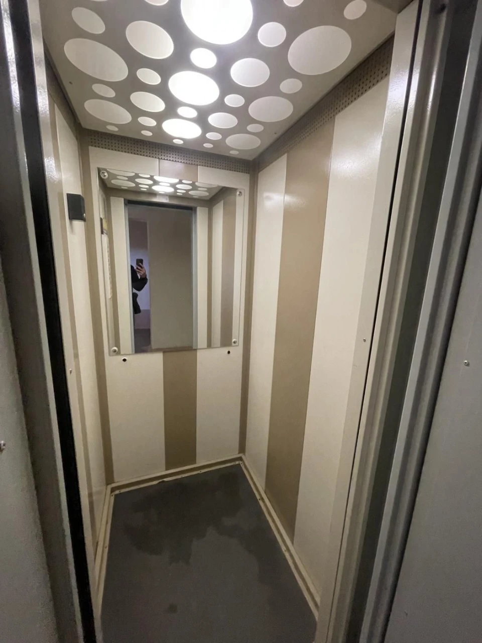 Продаж 3-кімн. квартири 66 м² з видом на Набережну, Олександ