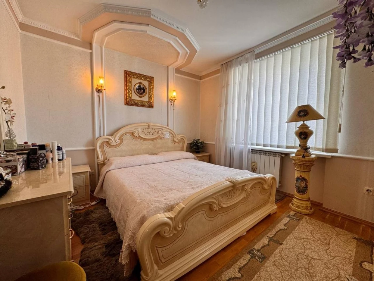 Продається 3 кімнатна Квартира з ремонтом