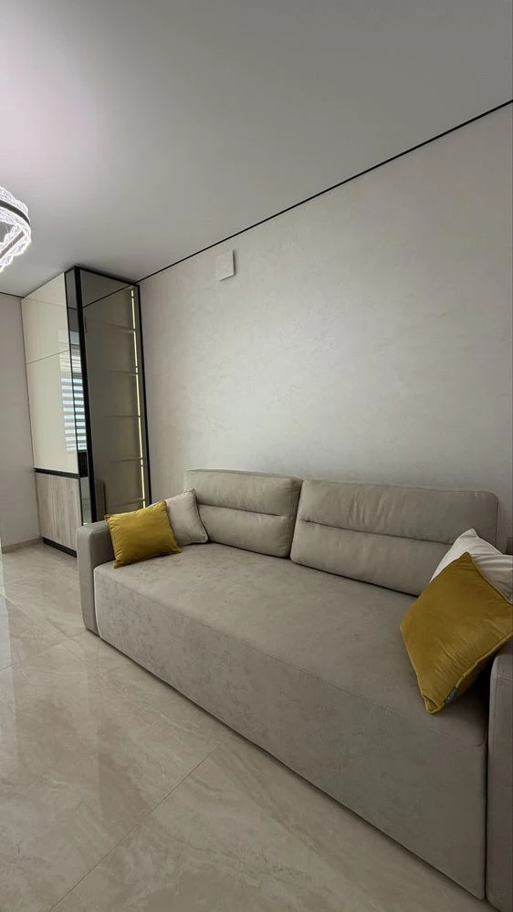 Продаж 1-кімнатної квартири 45 м² з ремонтом біля парку Шевч