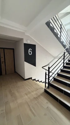Продаж 1-кімнатної квартири 45 м² з ремонтом біля парку Шевч