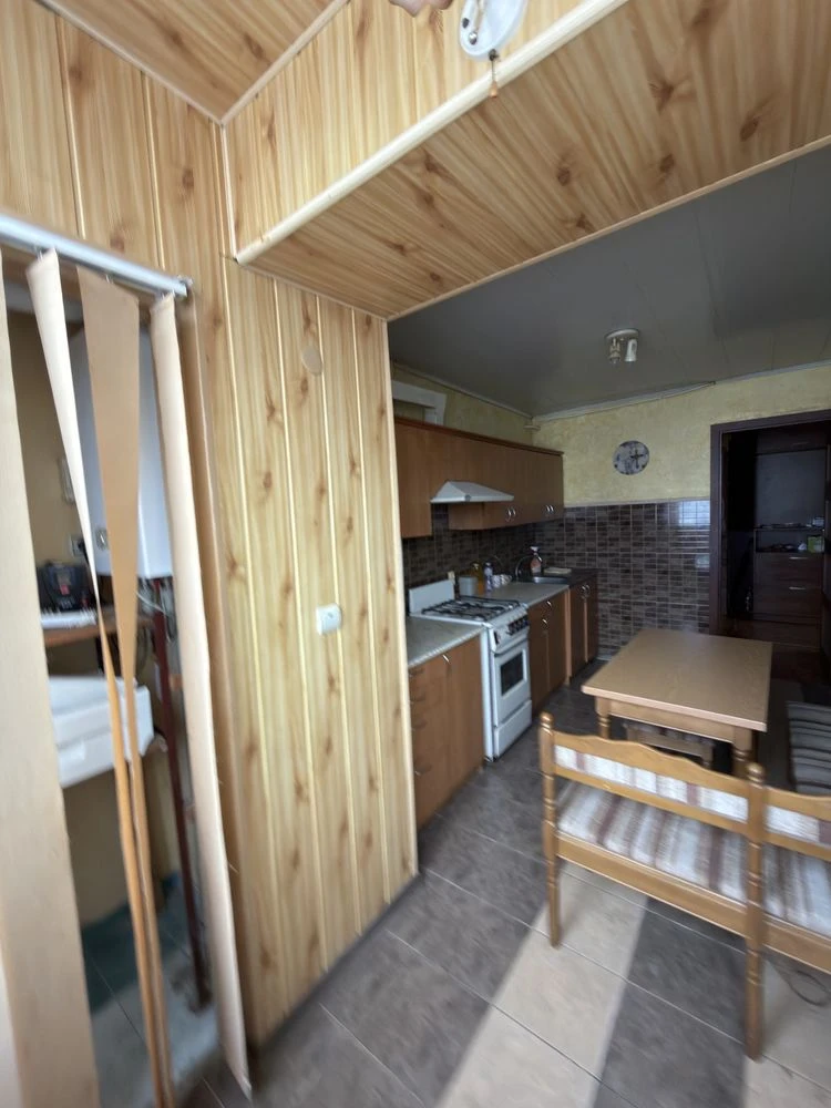 Продається 3- кімнатна квартра Сахарова, центр