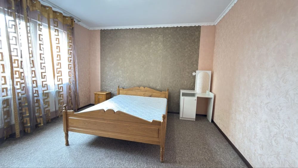 Продаж 1 кімнатної квартири в обжитій новобудові