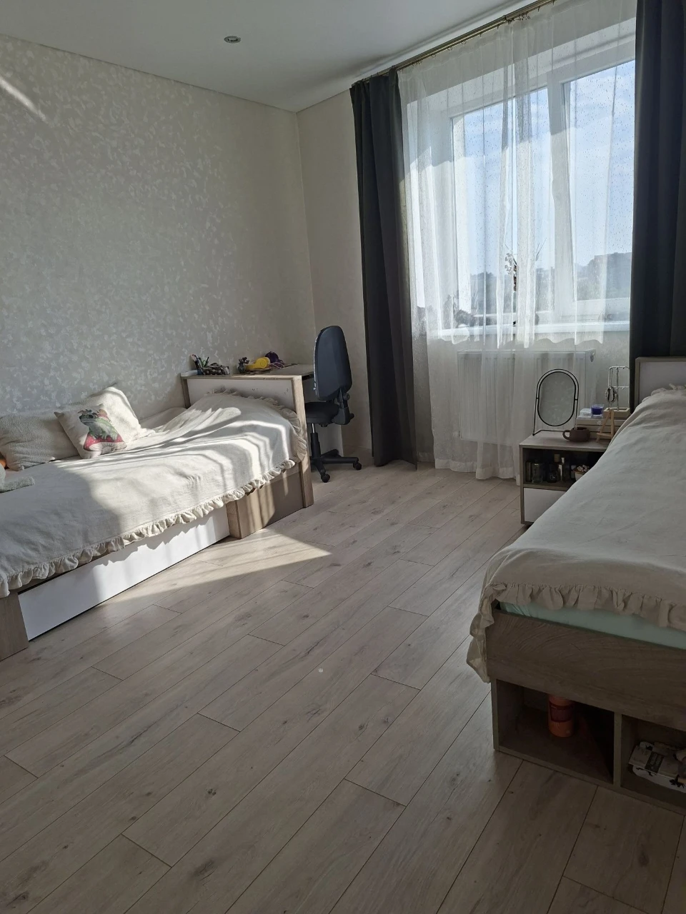 Продається 2х кімнатну квартиру в хорошій локації