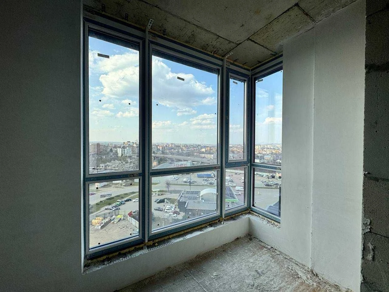Видова двокімнатна квартира в ЖК SkyGarden_KC