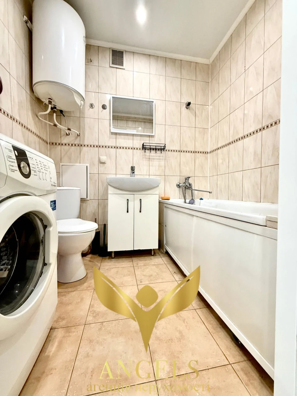 Продаж 1-кімнатної укомплектованої квартири 40.2м² м/р Шкіль