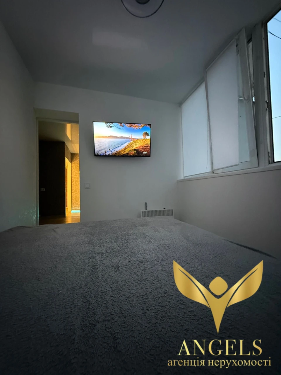 Продаж 1-кімнатної укомплектованої квартири 40.2м² м/р Шкіль