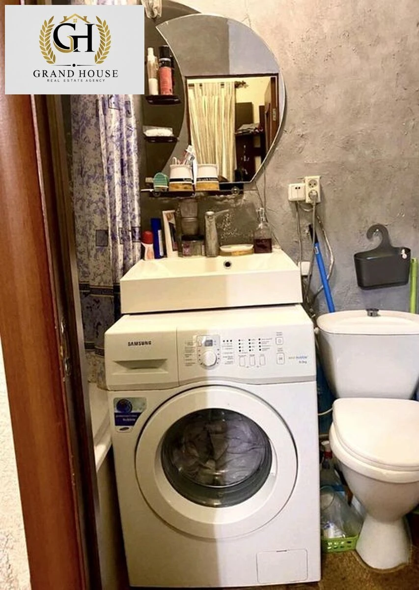 Продам двокімнатну квартиру, Новомиколаївка.