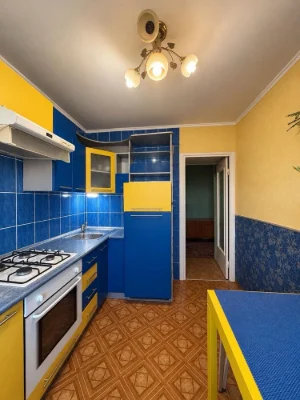 Продаж 3 кімнатноі квартири Героів Рятувальників