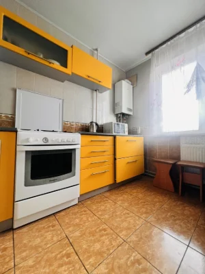 Продається 2 к квартира Попова , Ятрань, 6/9